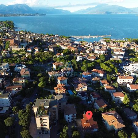 Ares Apartment - Vicino Al Lago Di Garda E Alla Stazione Treno Десенцано дел Гарда Екстериор снимка